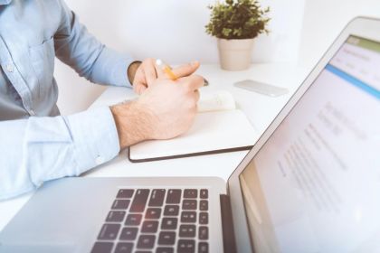 Ein Perspektivenwechsel beim Bewerbungsprozess lohnt sich. Foto: Unsplash