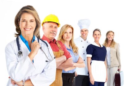 49% der Erwerbstätigen nahmen 2021 an einer Weiterbildung teil. Quelle: Fotolia