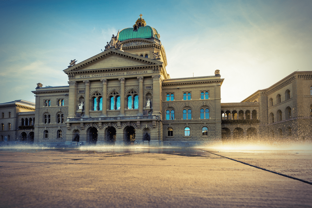 Staatskunde für Erwachsene ist nicht auf der politischen Agenda in Bundesbern. (© djama / Fotolia)