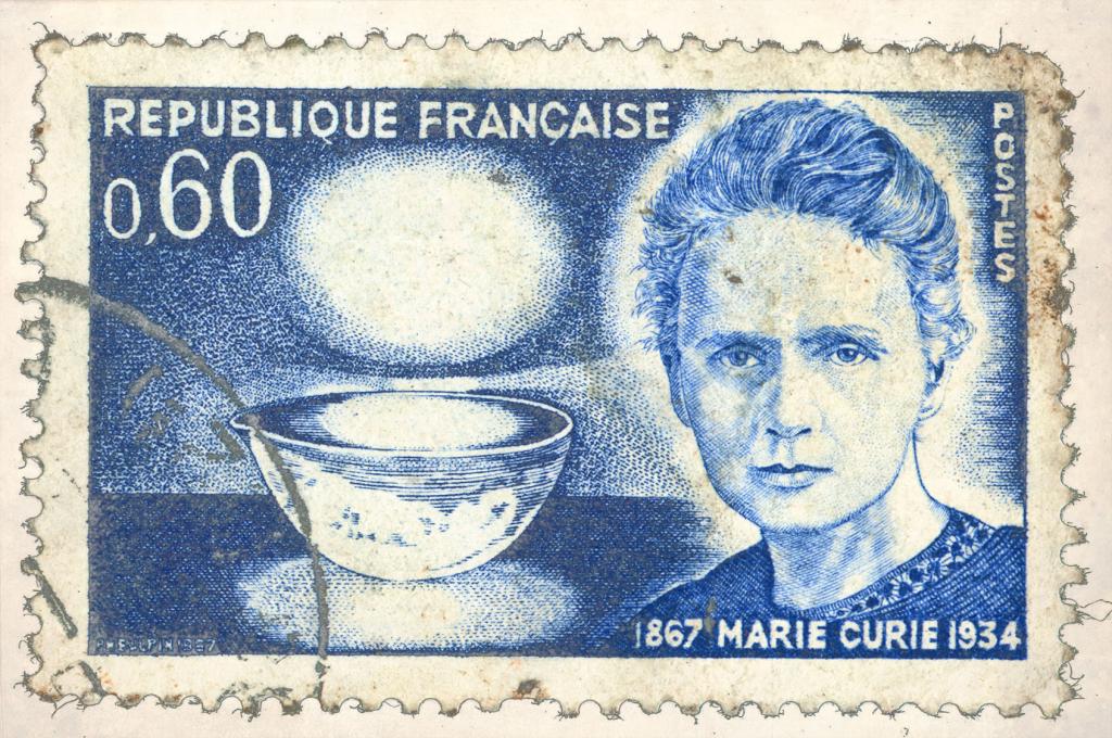 In Physik konnte Marie Curie niemand das Wasser reichen. Hätte auch sie schlechtere Noten erhalten? (© Mark Yuil / Fotolia)