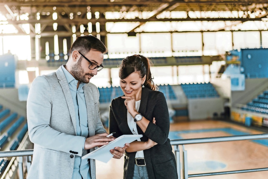 Ein Masterabschluss bietet eine hervorragende Basis, um seine eigene Karriere zu starten. (Adobe Stock)